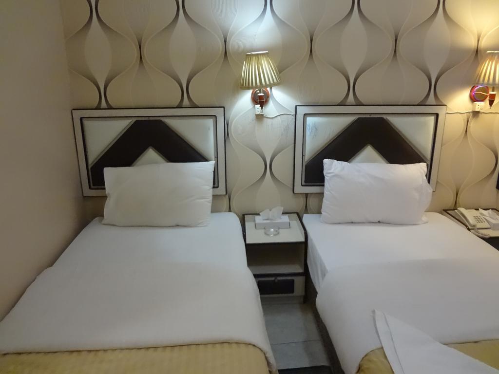 Al Kawakeeb Hotel By Gemstones Dubai Phòng bức ảnh