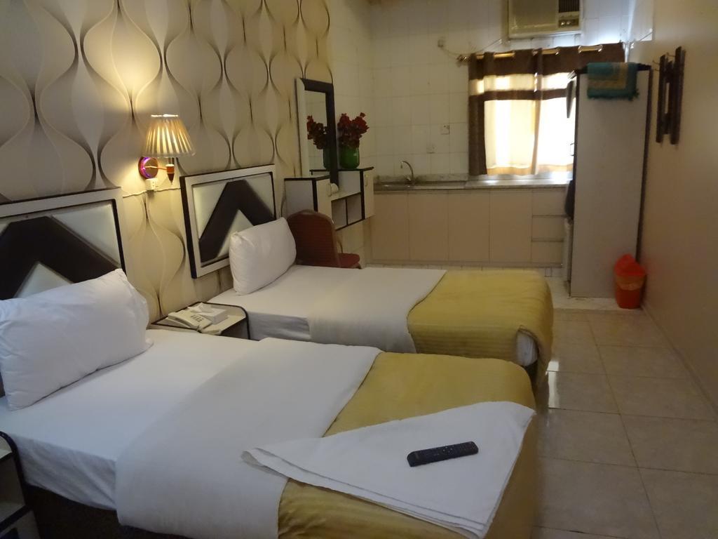 Al Kawakeeb Hotel By Gemstones Dubai Ngoại thất bức ảnh