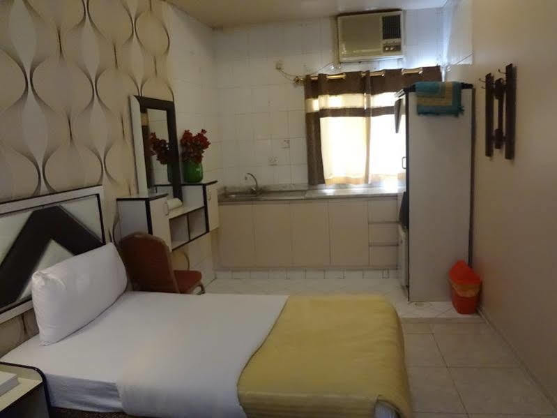 Al Kawakeeb Hotel By Gemstones Dubai Ngoại thất bức ảnh