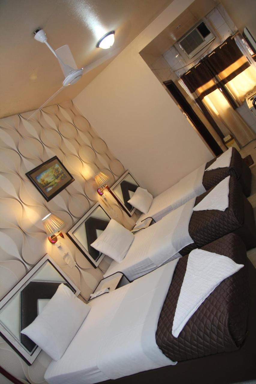 Al Kawakeeb Hotel By Gemstones Dubai Ngoại thất bức ảnh