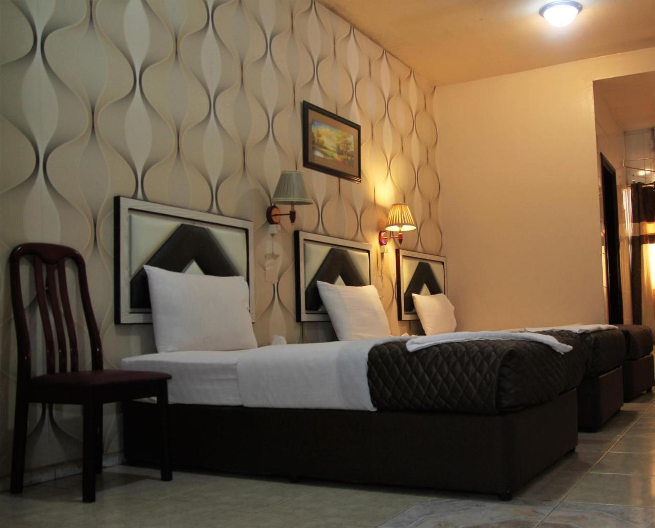 Al Kawakeeb Hotel By Gemstones Dubai Ngoại thất bức ảnh